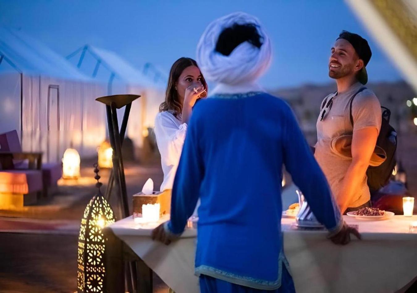 Merzouga Nomadic Luxury Camp Exterior foto
